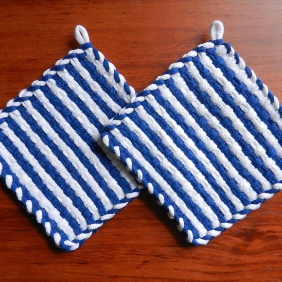 Set of 2 Handmade Artisan Woven Loomed Greek Colors  Potholders Hot Pads Trivets - Picture 1 of 5